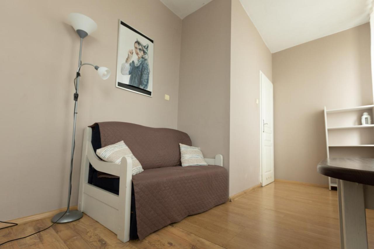 Hidden Peak - Guestrooms Warsawa Bagian luar foto